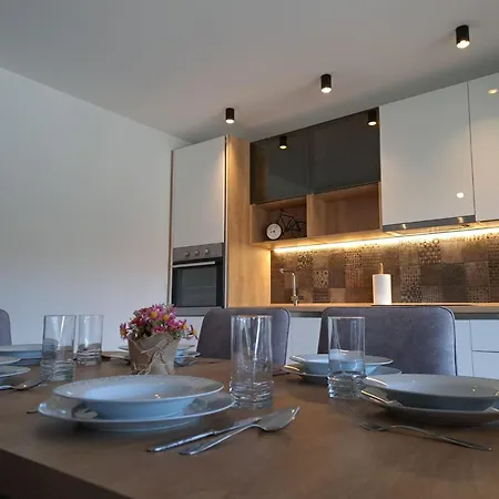 Three Bedroom Sinj